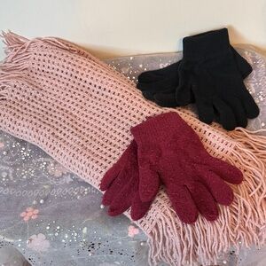 Fashion scarf and gloves